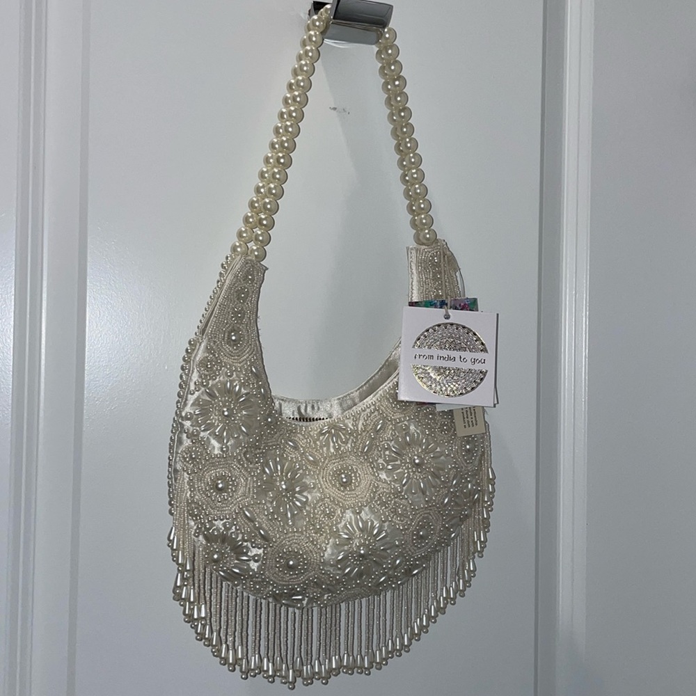 NWT Viral India Bead Shoulder Bag With Pearl Handle